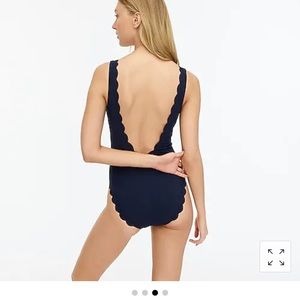 Scallop piqué scoopback one-piece